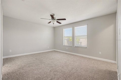 Casa en venta en Wesley Chapel, Florida, 4 dormitorios, 187.94 m2 № 2116378 - foto 16