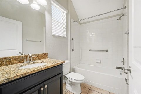 Casa en venta en Wesley Chapel, Florida, 4 dormitorios, 187.94 m2 № 2116378 - foto 11