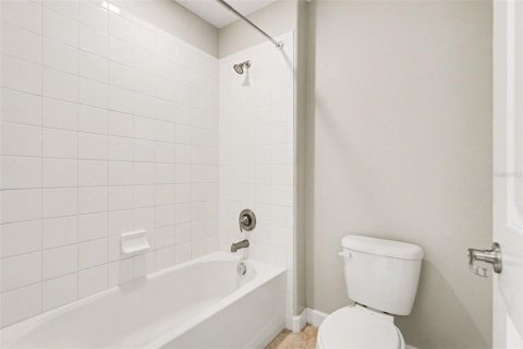 Casa en venta en Wesley Chapel, Florida, 4 dormitorios, 187.94 m2 № 2116378 - foto 20