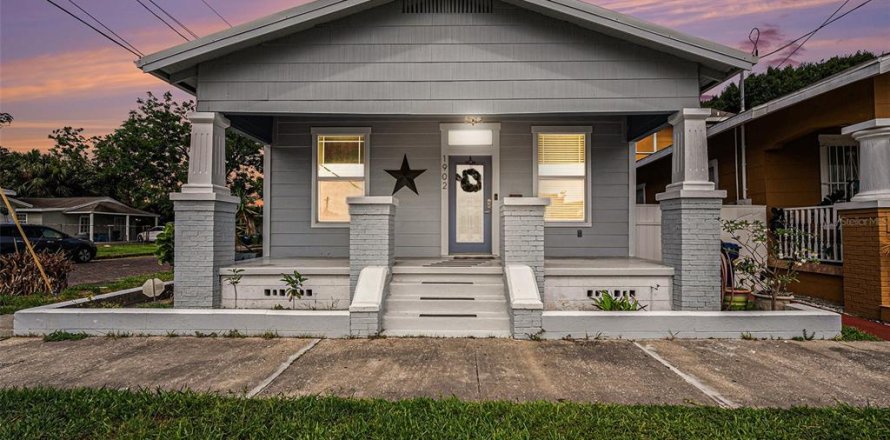 Casa en Tampa, Florida 3 dormitorios, 89.19 m2 № 1775556