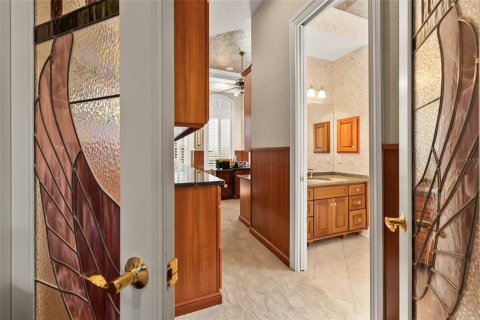 Villa ou maison à vendre à Saint Petersburg, Floride: 5 chambres, 422.52 m2 № 2121449 - photo 27