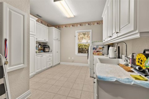 Villa ou maison à vendre à Saint Petersburg, Floride: 5 chambres, 422.52 m2 № 2121449 - photo 18