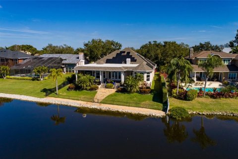 Villa ou maison à vendre à Saint Petersburg, Floride: 5 chambres, 422.52 m2 № 2121449 - photo 4