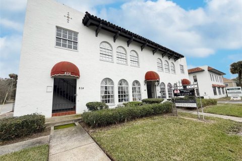 Propiedad comercial en alquiler en Ocala, Florida № 1550186 - foto 1