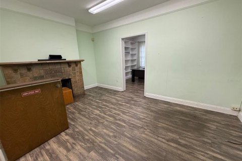 Propiedad comercial en alquiler en Ocala, Florida № 1550186 - foto 4