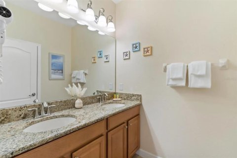 Townhouse in Kissimmee, Florida 5 bedrooms, 188.03 sq.m. № 1540596 - photo 12
