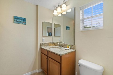 Townhouse in Kissimmee, Florida 5 bedrooms, 188.03 sq.m. № 1540596 - photo 23