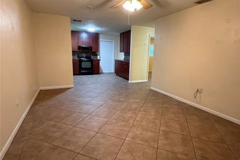 Appartement à louer à Gainesville, Floride: 2 chambres, 83.61 m2 № 1853861 - photo 4
