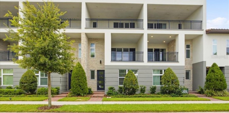 Townhouse in Orlando, Florida 4 bedrooms, 214.6 sq.m. № 2277319