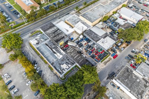 Купить коммерческую недвижимость в Холливуд, Флорида № 1982945 - фото 13