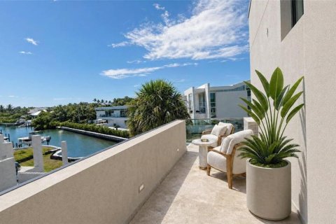 Villa ou maison à vendre à Sarasota, Floride: 4 chambres, 506.6 m2 № 2400939 - photo 28