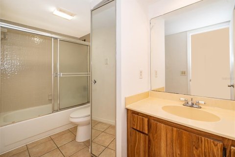 Copropriété à louer à Orlando, Floride: 2 chambres, 119.38 m2 № 1843233 - photo 13