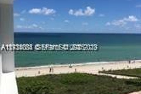 Снять в аренду кондоминиум в Майами-Бич, Флорида 1 спальня, 58.81м2, № 1992400 - фото 5