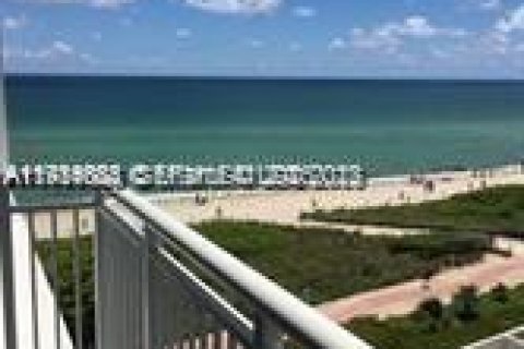 Снять в аренду кондоминиум в Майами-Бич, Флорида 1 спальня, 58.81м2, № 1992400 - фото 4