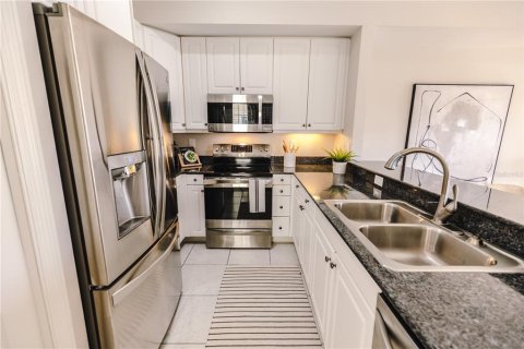 Adosado en venta en Indian Shores, Florida, 3 dormitorios, 171.87 m2 № 2221831 - foto 4
