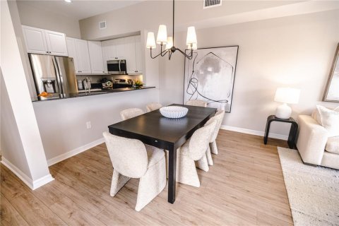 Adosado en venta en Indian Shores, Florida, 3 dormitorios, 171.87 m2 № 2221831 - foto 7