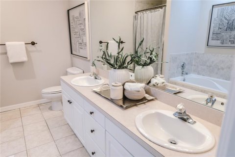 Adosado en venta en Indian Shores, Florida, 3 dormitorios, 171.87 m2 № 2221831 - foto 27
