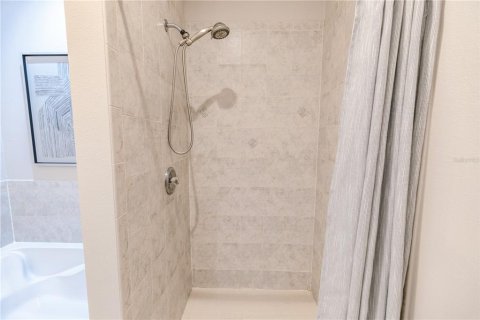 Adosado en venta en Indian Shores, Florida, 3 dormitorios, 171.87 m2 № 2221831 - foto 29