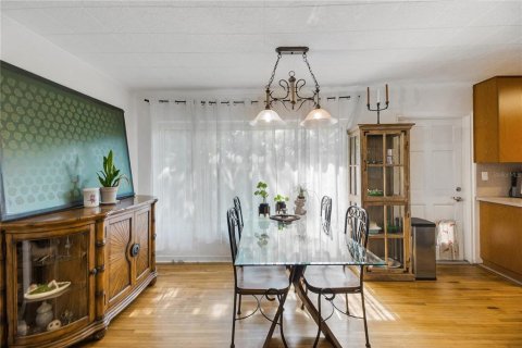 Villa ou maison à vendre à Fruitland Park, Floride: 3 chambres, 137.77 m2 № 2220167 - photo 6