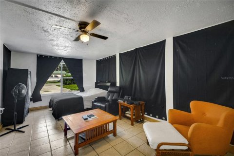 Villa ou maison à vendre à Fruitland Park, Floride: 3 chambres, 137.77 m2 № 2220167 - photo 26