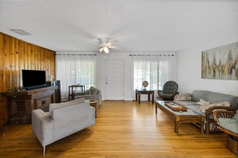 Villa ou maison à vendre à Fruitland Park, Floride: 3 chambres, 137.77 m2 № 2220167 - photo 12