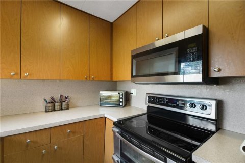 Villa ou maison à vendre à Fruitland Park, Floride: 3 chambres, 137.77 m2 № 2220167 - photo 10