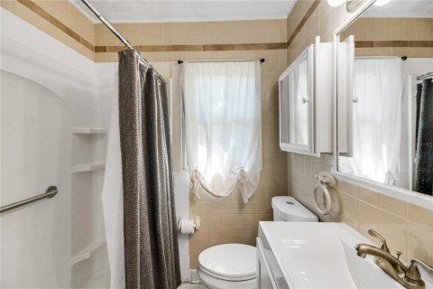 Villa ou maison à vendre à Fruitland Park, Floride: 3 chambres, 137.77 m2 № 2220167 - photo 16