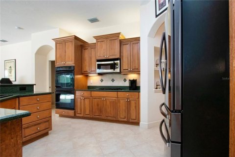 Casa en venta en Sarasota, Florida, 3 dormitorios, 252.88 m2 № 2384128 - foto 21