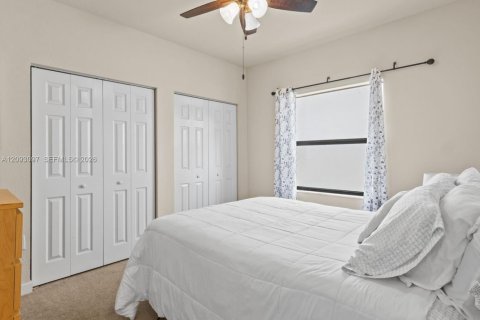 Casa en venta en Homestead, Florida, 4 dormitorios, 175.03 m2 № 2378697 - foto 22