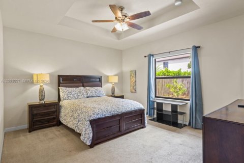 Casa en venta en Homestead, Florida, 4 dormitorios, 175.03 m2 № 2378697 - foto 15