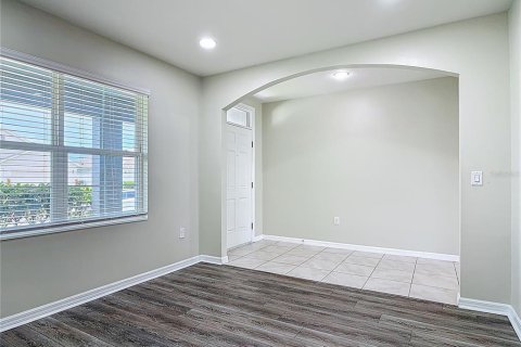 Villa ou maison à vendre à Sanford, Floride: 5 chambres, 243.96 m2 № 1786151 - photo 4