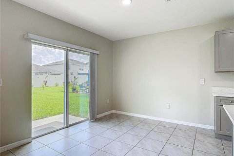 Villa ou maison à vendre à Sanford, Floride: 5 chambres, 243.96 m2 № 1786151 - photo 12