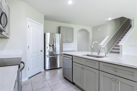 House in Sanford, Florida 5 bedrooms, 243.96 sq.m. № 1786151 - photo 9