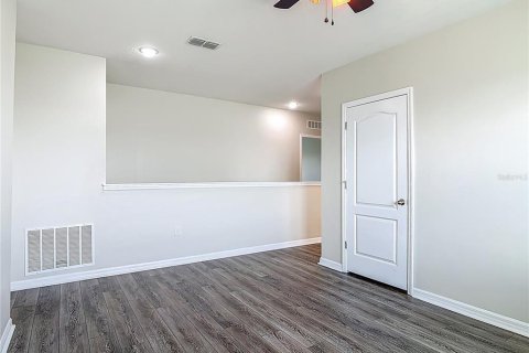 Villa ou maison à vendre à Sanford, Floride: 5 chambres, 243.96 m2 № 1786151 - photo 20
