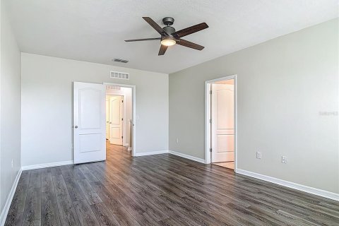Villa ou maison à vendre à Sanford, Floride: 5 chambres, 243.96 m2 № 1786151 - photo 24