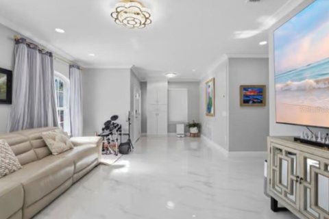 Condo in Orlando, Florida, 3 bedrooms  № 2096437 - photo 12