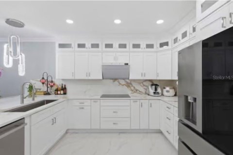 Condo in Orlando, Florida, 3 bedrooms  № 2096437 - photo 13