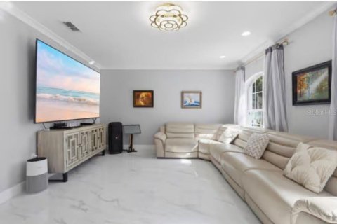 Condo in Orlando, Florida, 3 bedrooms  № 2096437 - photo 26