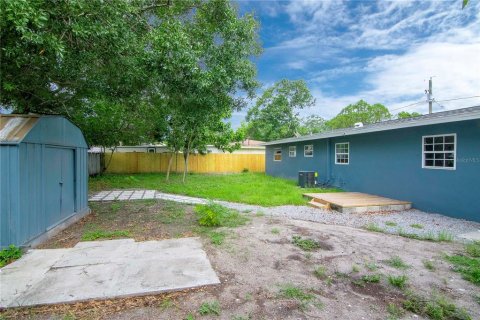 Villa ou maison à louer à Tampa, Floride: 5 chambres, 131.55 m2 № 2148484 - photo 29