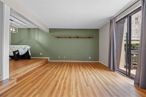Condo in Altamonte Springs, Florida, 2 bedrooms  № 1765903 - photo 23