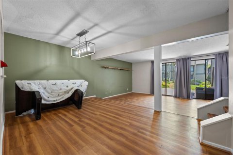 Condo in Altamonte Springs, Florida, 2 bedrooms  № 1765903 - photo 13