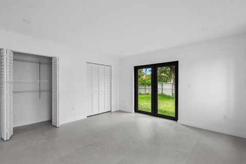 Villa ou maison à vendre à Hialeah, Floride: 3 chambres, 116.69 m2 № 1948704 - photo 23