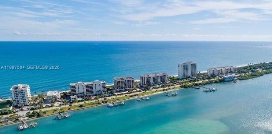 Condo à Tequesta, Floride, 2 chambres  № 2048920