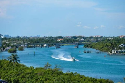 Copropriété à vendre à Tequesta, Floride: 2 chambres, 219.06 m2 № 2048920 - photo 7