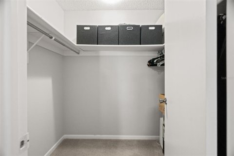 Townhouse in Temple Terrace, Florida 2 bedrooms, 102.56 sq.m. № 2120426 - photo 20