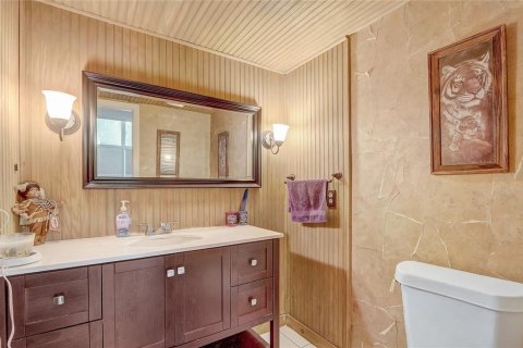 Townhouse in Haines City, Florida 2 bedrooms, 181.72 sq.m. № 2167071 - photo 13