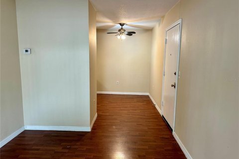 Condominio en alquiler en Altamonte Springs, Florida, 1 dormitorio, 42.92 m2 № 1908106 - foto 4