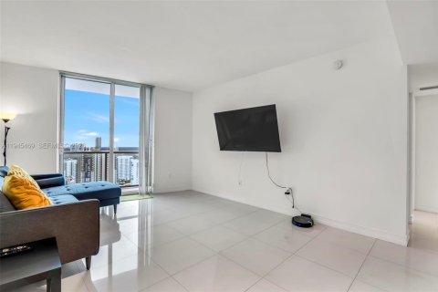 Copropriété à vendre à Miami, Floride: 1 chambre, 72.74 m2 № 2001701 - photo 10