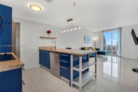 Copropriété à vendre à Miami, Floride: 1 chambre, 72.74 m2 № 2001701 - photo 3