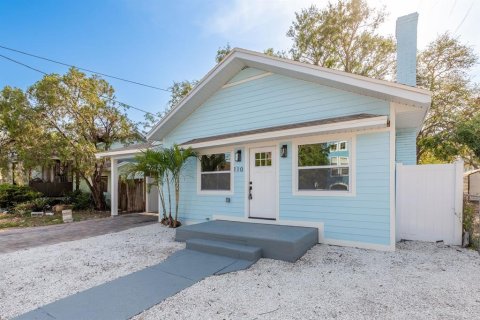 Casa en venta en Clearwater, Florida, 2 dormitorios, 75.99 m2 № 1654291 - foto 3
